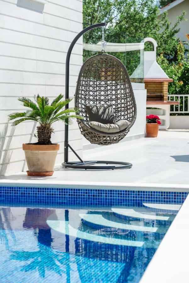 Apartments Villa Dalmatia Trogir Exterior photo
